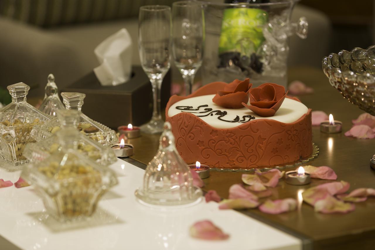 בוריידה Ayam Lilian Aparthotel מראה חיצוני תמונה
