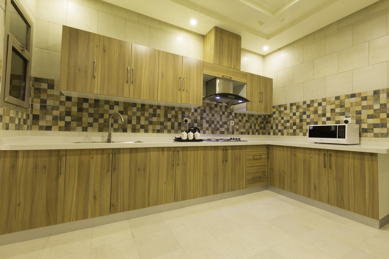 בוריידה Ayam Lilian Aparthotel מראה חיצוני תמונה