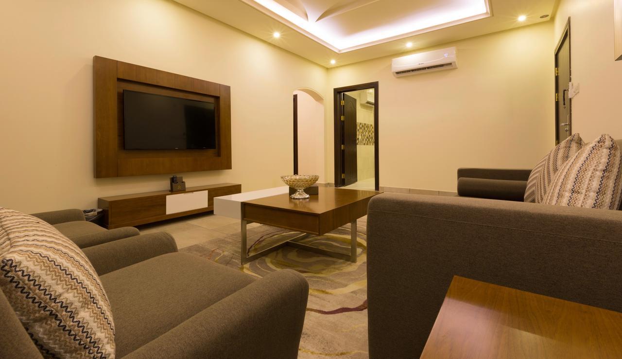 בוריידה Ayam Lilian Aparthotel מראה חיצוני תמונה