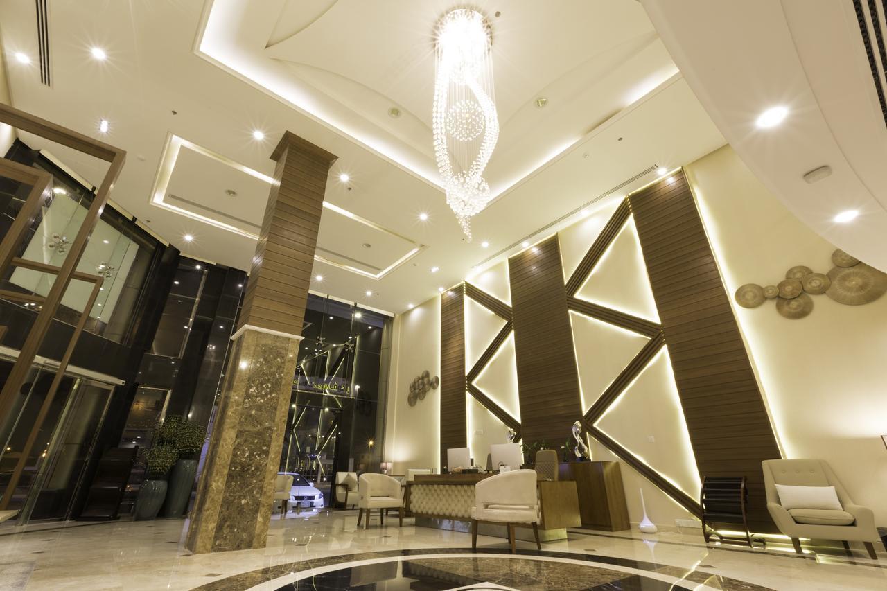 בוריידה Ayam Lilian Aparthotel מראה חיצוני תמונה